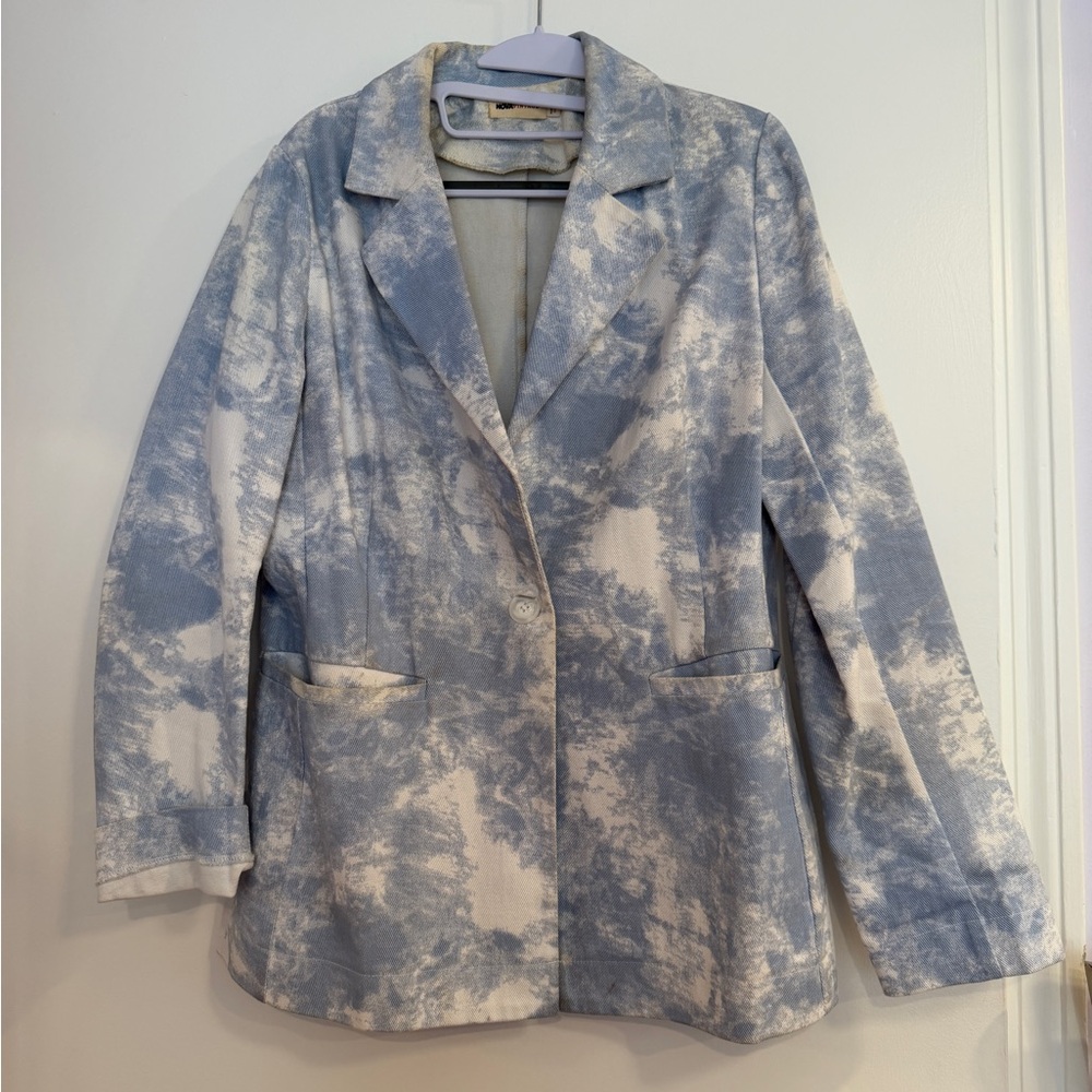 Fashion Nova Women's Blue and White Jacket